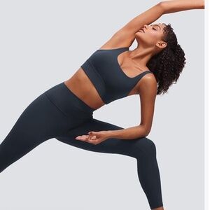 NWT CRZ Yoga Butterluxe U Back Sports Bra Longline Crop Charcoal SZ M